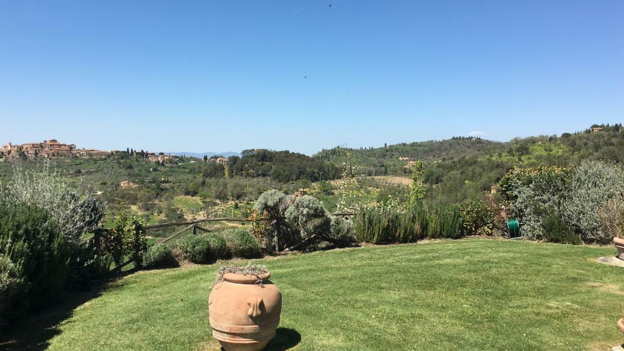 Вилла Casa Sandro A Podere Pascianella Кастельмуцио Экстерьер фото